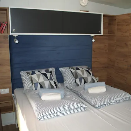 Mobile - Exclusive *